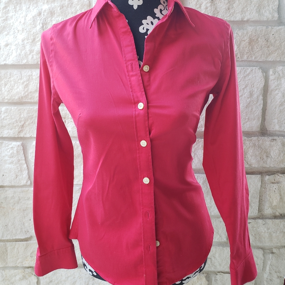 Banana Republic Long Sleeve button down collared